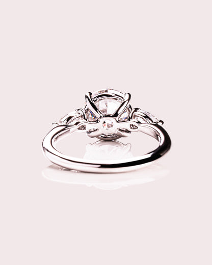 Nicola - Round & Pear | Silver