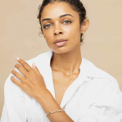 Love letter initial necklace | Gold